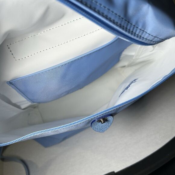 Longchamp le Pliage Club Nylon Backpack In Light Blue Corners Intact Minor Wear - Picture 11 of 12